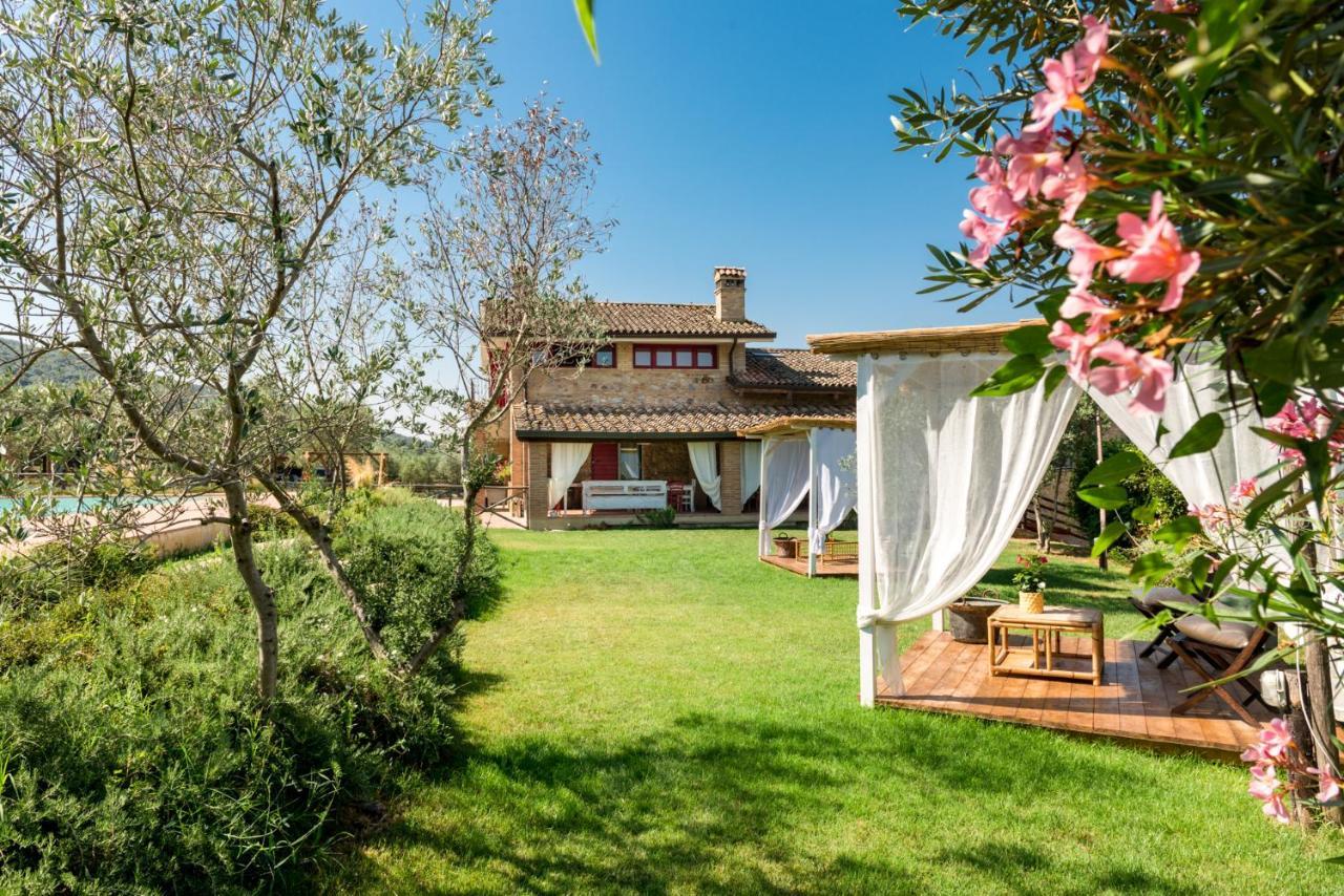 Il Barbagianni Bed & Breakfast Montepescali Ngoại thất bức ảnh